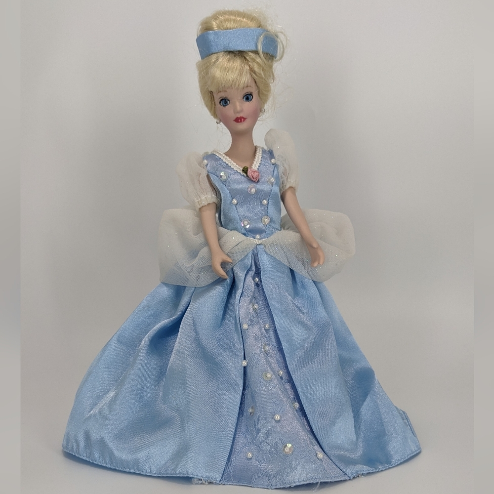 BK Brass Key Collectibles Disney Cinderella Porcelain Doll